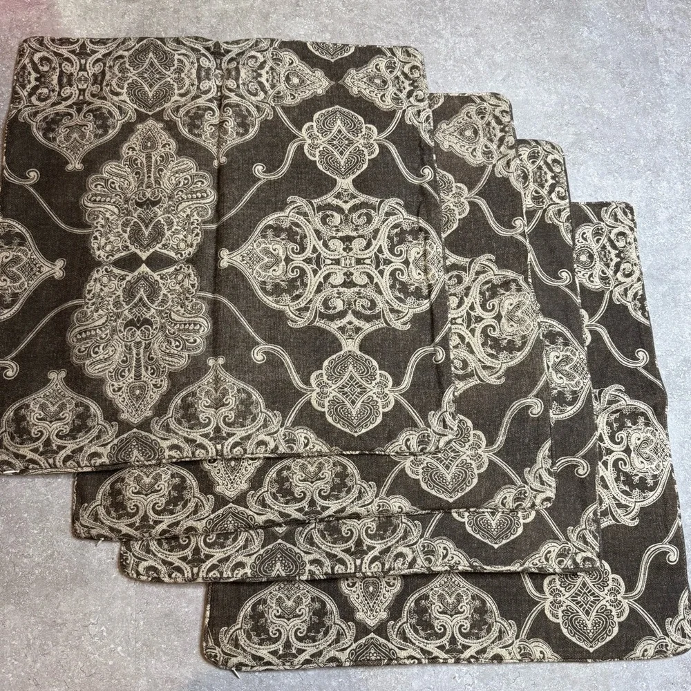Set of 4 Pottery Barn Alana Brown Paisley Pillow Case Shams 24x24